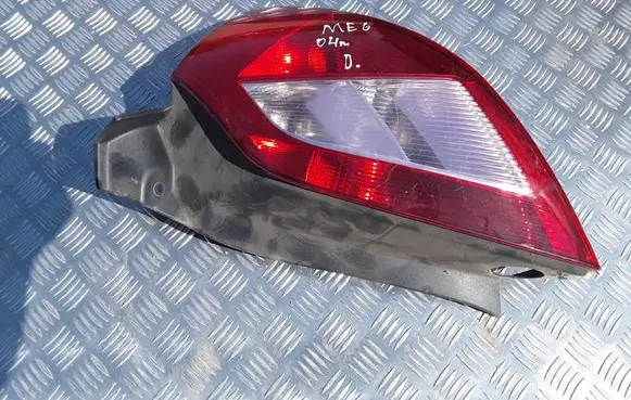 Renault Megane II Rear/tail lights 8200073237