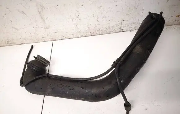 Volkswagen PASSAT B6 Intercooler hose/pipe 1K0129654AA