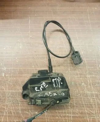 Renault Megane II Front door lock 086018