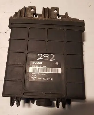 Volkswagen Golf III Engine control unit/module 0261200714 1HO907311C