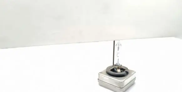 BMW 3 E92 E93 Xenon bulb D1S