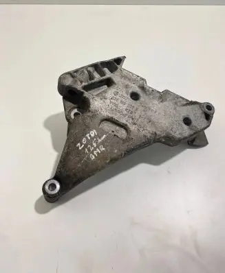 Volkswagen PASSAT B6 Engine mounting bracket 03G199207E