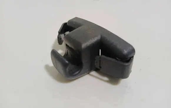 Sun visor clip/hook/bracket