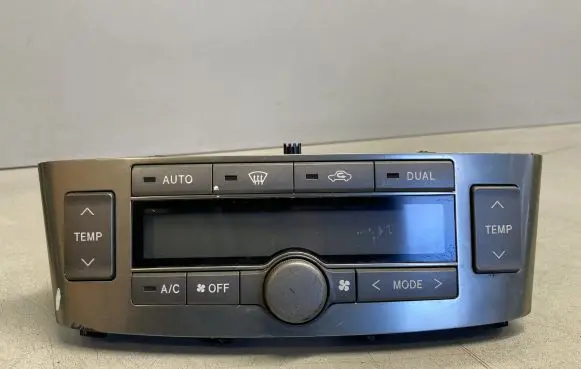Toyota Avensis T250 Climate control unit 5590205050H 5590005270