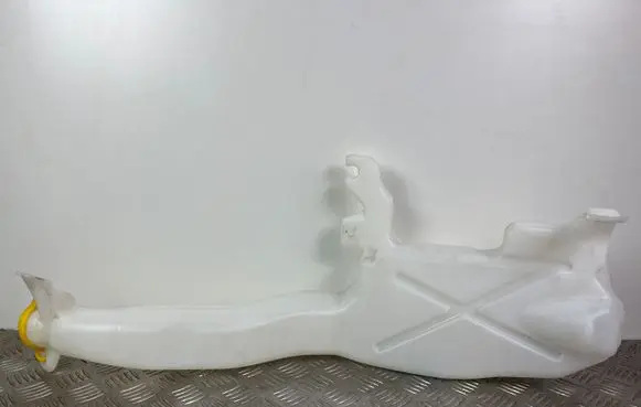Dodge Durango Windshield washer fluid reservoir/tank CH1288214
