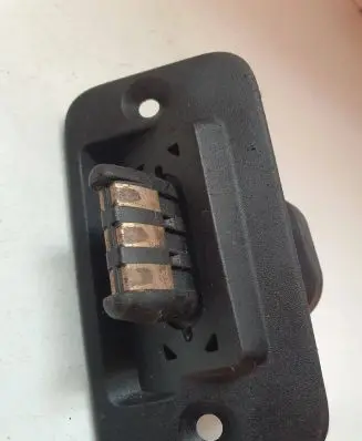 Volkswagen Caddy Sliding door contact joint 2K0907438