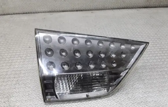 Mitsubishi Outlander Tailgate rear/tail lights 1146356L