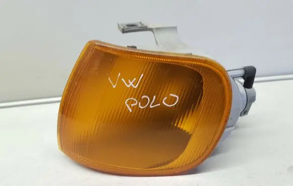 Volkswagen Polo III 6N 6N2 6NF Front indicator light 6N0953049B