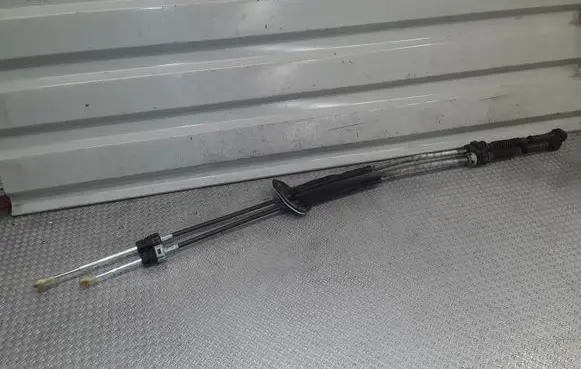 Volkswagen Sharan Gear shift cable linkage 7M3711874F
