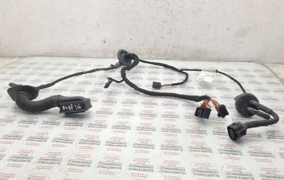 Audi A4 S4 B8 8K Rear door wiring loom 8K0971687B