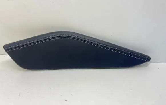 Other center console (tunnel) element