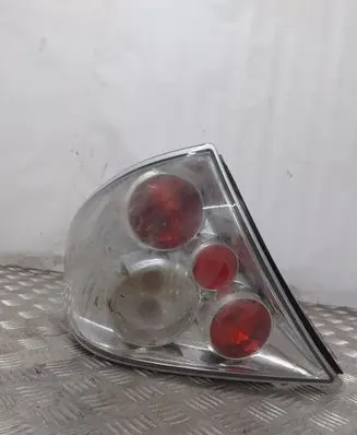 Ford Mondeo MK II Rear/tail lights HU14TB