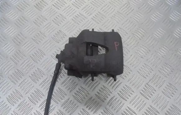 Volkswagen Golf IV Front brake caliper