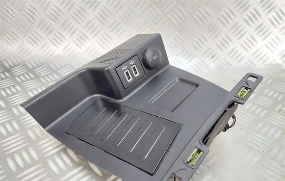 Ford Kuga III Wireless charging module M1PT19J235AA