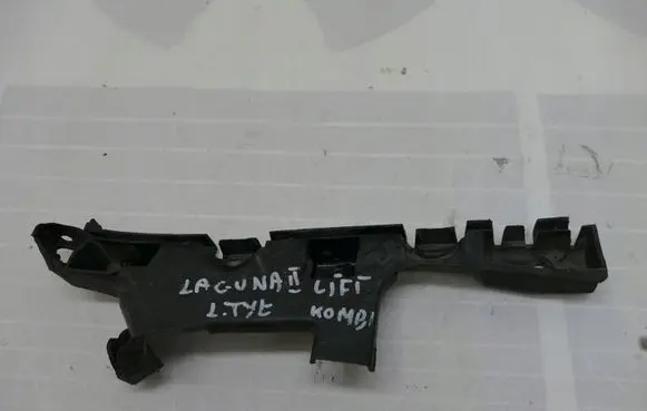 Renault Laguna II Rear bumper mounting bracket 8200002189