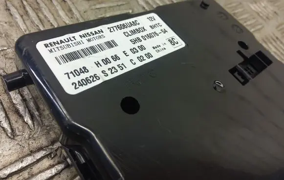 Nissan Qashqai J12 Climate control unit 277606ua8c