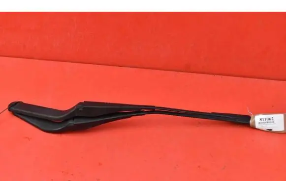 BMW 1 E81 E87 Front wiper blade arm 7169971