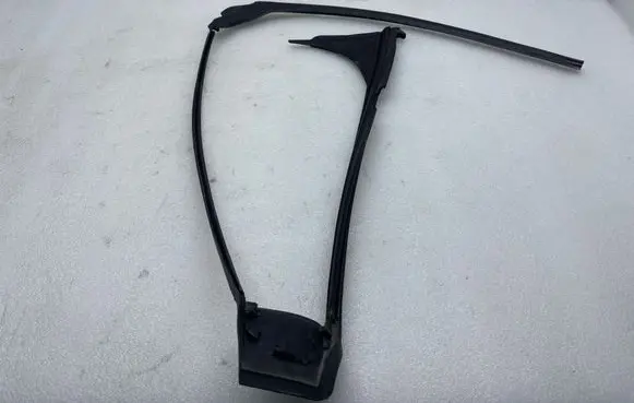 Tesla Model X Rubber seal front coupe door 103215300C 100215665C PA66GF33