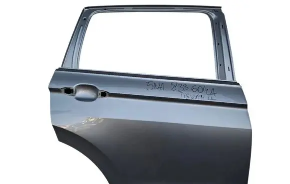 Volkswagen Tiguan Rear door 5NA853604A