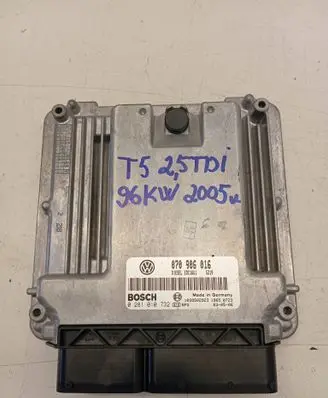 Volkswagen Transporter - Caravelle T5 Engine control unit/module 070906016 0281010732 1039S02923