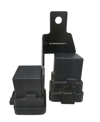 Dodge Grand Caravan Coolant fan relay 68137916AA 68137919AA