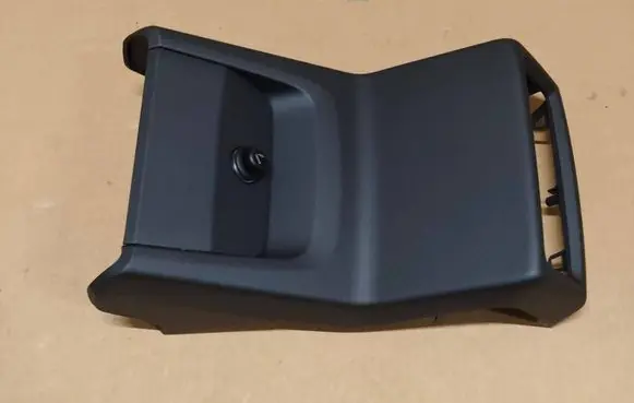 Audi e-tron Cigarette lighter rear 4KE864376