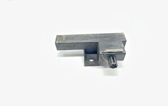 Audi Q7 4M Keyless (KESSY) go control unit/module 8K0907247 33542221