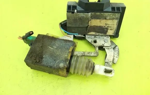 Volkswagen Sharan Tailgate/trunk/boot lock/catch/latch