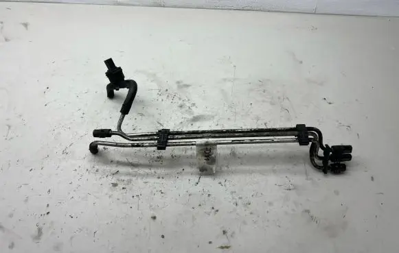 Volkswagen Caddy Fuel line pipe
