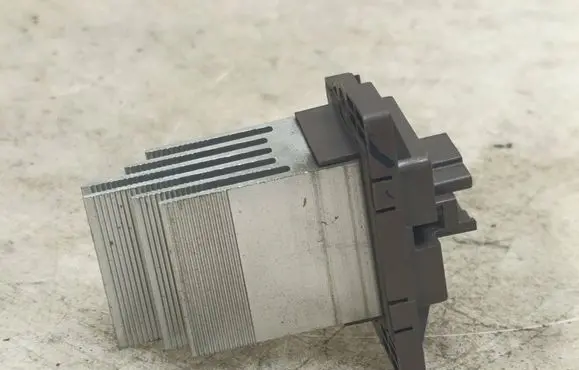 Hyundai Santa Fe Heater blower motor/fan resistor 