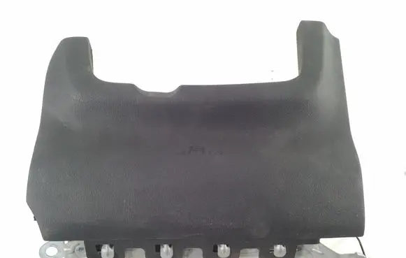 Lexus CT 200H Knee airbag 7390076010
