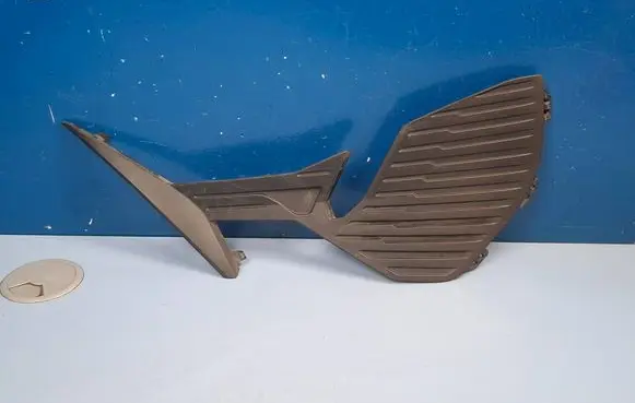 Peugeot 308 Front bumper lower grill 9837887680