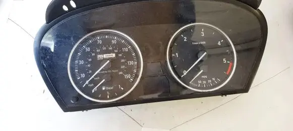 Speedometer (instrument cluster)