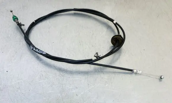Nissan Qashqai Engine bonnet/hood lock release cable 