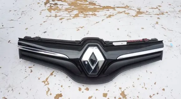 Renault Kangoo II Front bumper upper radiator grill