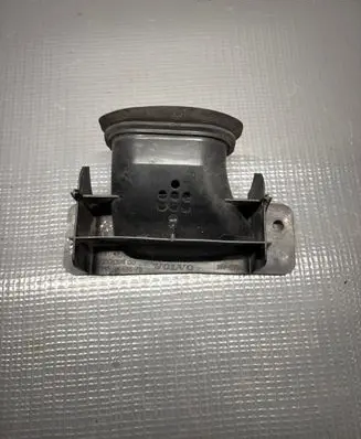 Volvo C30 Air intake duct part 7M519E635FB 72101004