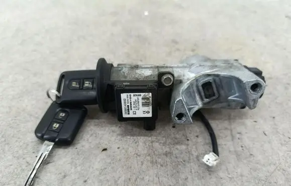 Nissan Note (E11) Ignition lock 28590AX600