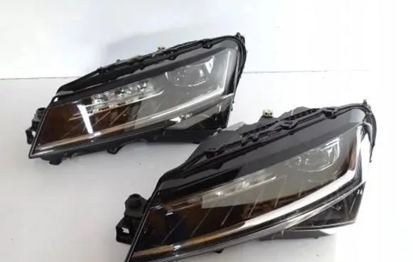 Skoda Superb B8 (3V) Headlight/headlamp 310941015D