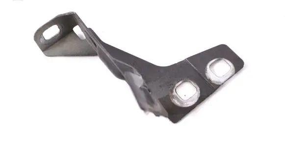Porsche Cayenne (9PA) Fender mounting bracket 7L5805610B