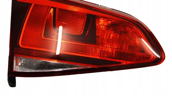 Volkswagen Golf VII Rear/tail lights 5G0945093AE