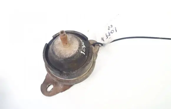 Peugeot 807 Engine mount bracket
