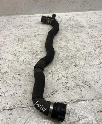 Mini Cooper Countryman R60 Engine coolant pipe/hose