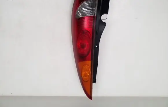 Nissan Almera Tino Rear/tail lights 26550BU200