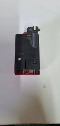 Engine bonnet (hood) release handle