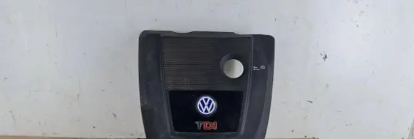 Volkswagen Golf IV Engine cover (trim) 093917A