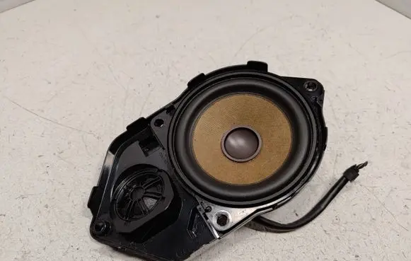 BMW X3 F25 Panel speaker 65139237280