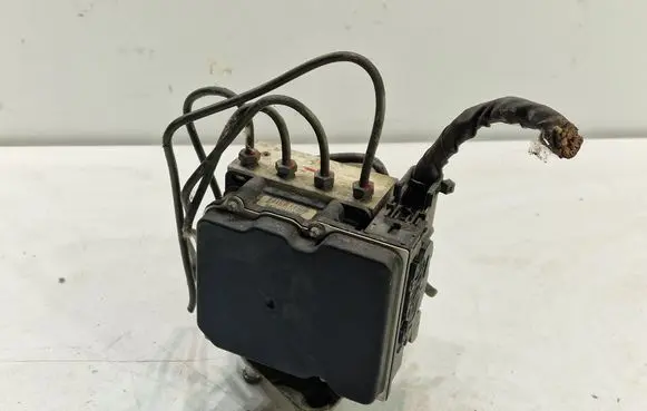 Mercedes-Benz Sprinter W906 ABS Pump A0014462589 0265235031