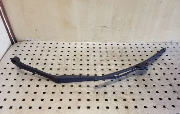 Toyota RAV 4 (XA20) Windshield/front glass wiper blade 