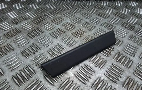 Volkswagen PASSAT B8 Other trunk/boot trim element 3G9867251
