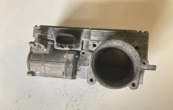 Jaguar X-Type Electric throttle body valve XR3UAM